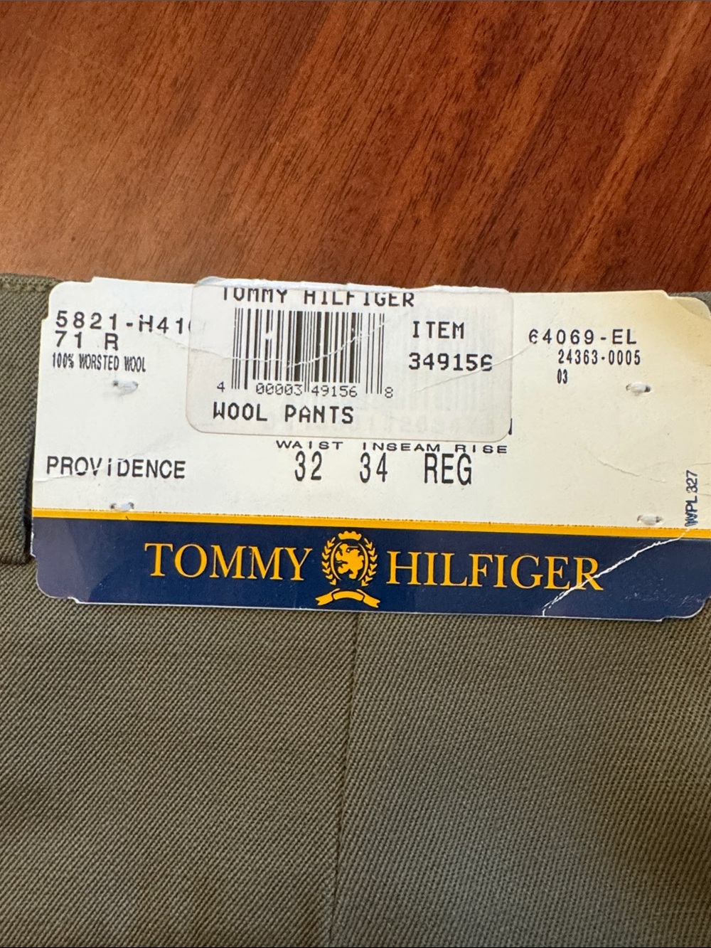 Tommy Hilfiger Men's Pleated Wool Dress Pants in Olive - Picture 4 of 4